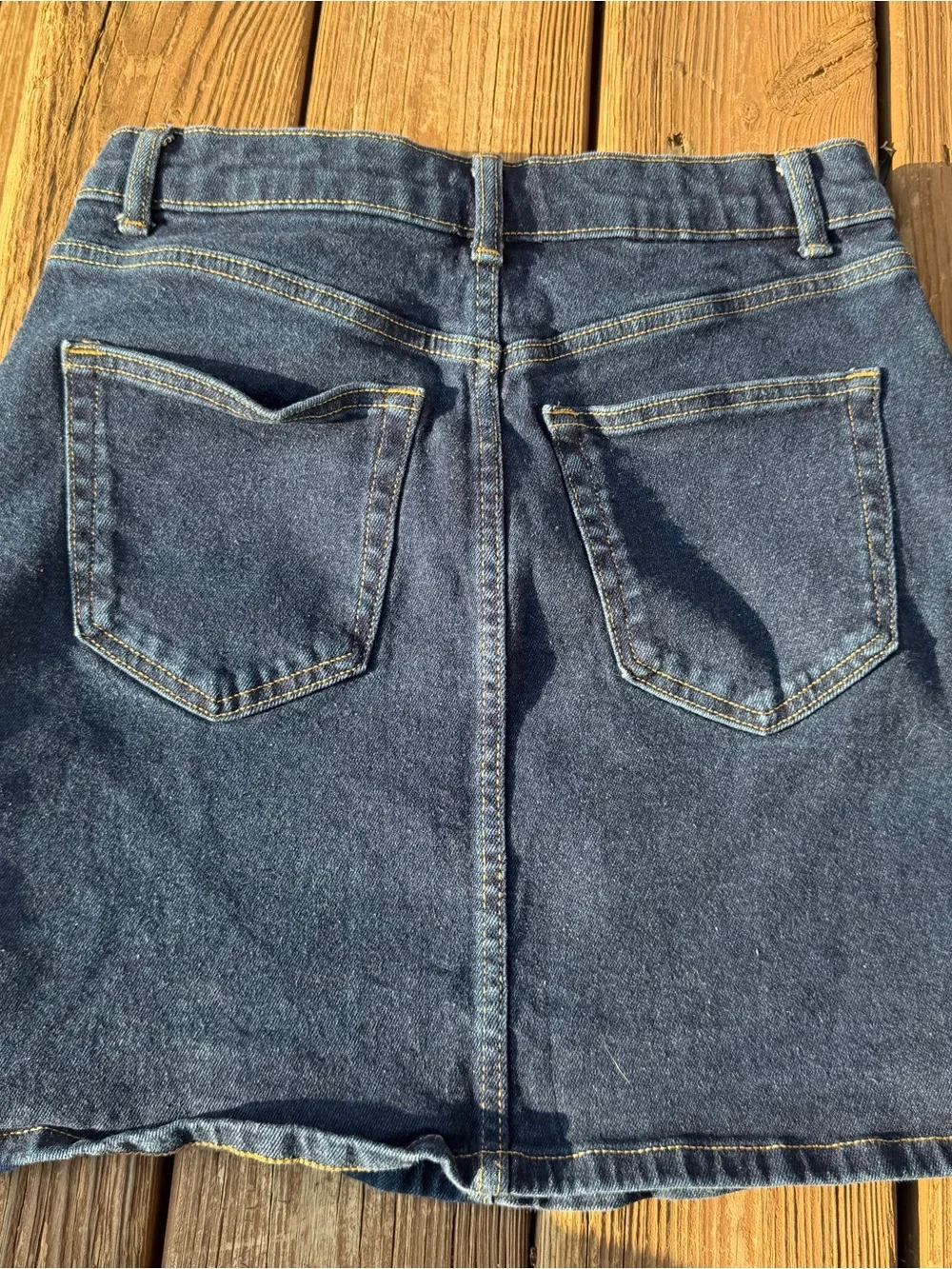 Michael Kors Denim Mini Skirt Women’s Size 6 Dark Wash Sailor Gold Button
